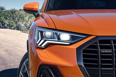 Audi Q3 image