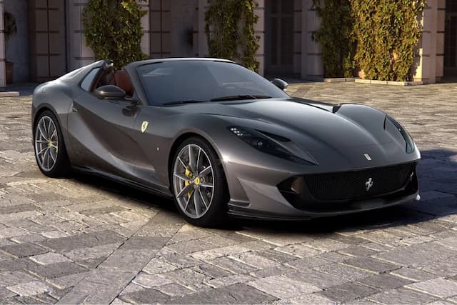 Ferrari 812