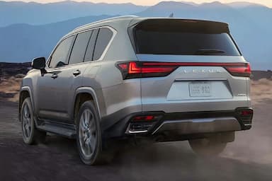 Lexus LX image