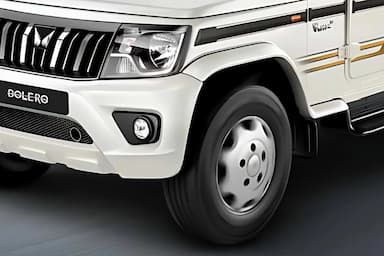 Mahindra Bolero image