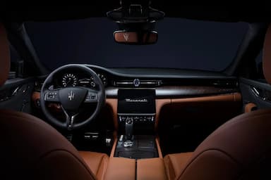 Maserati Quattroporte image